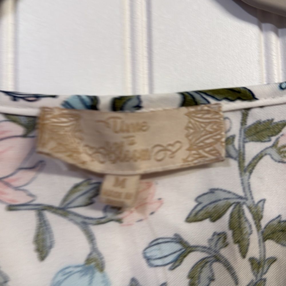 NWT GOGO Time To Bloom Floral White Cap Sleeve Midi Dress Ruched Tiered - Picture 6 of 9